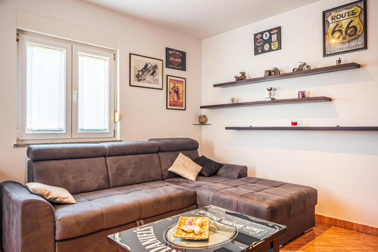 Apartment Charlie Rovinj Buitenkant foto